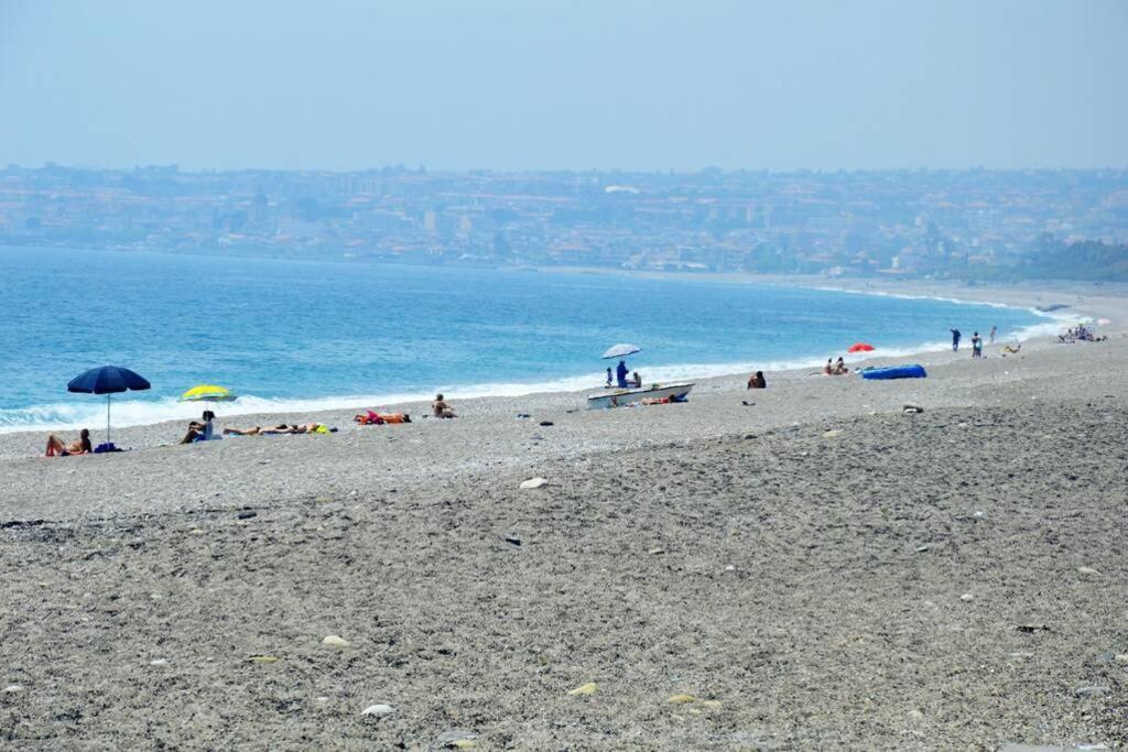 Appartamento Casasolemare Fondachello Fondachello  Kültér fotó