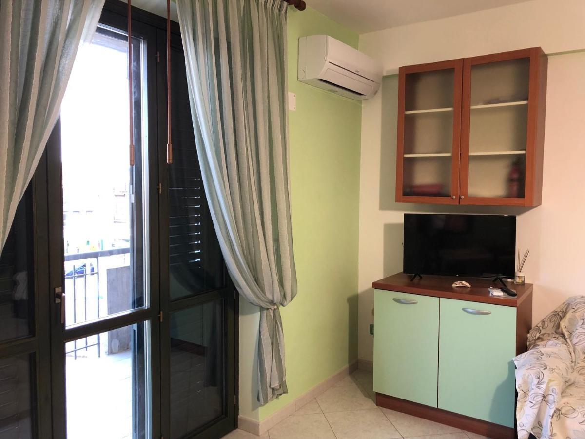 Appartamento Casasolemare Fondachello Fondachello  Kültér fotó